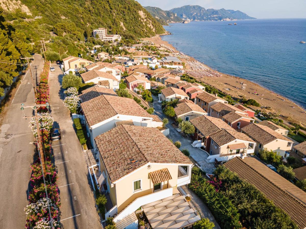 Kallopsia - Glifada Beach Menigos Resort By New Era Esterno foto